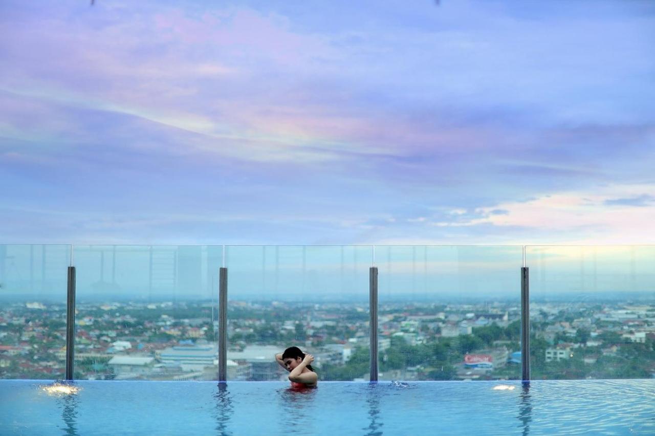 Hotel The Zuri Dumai Exterior foto